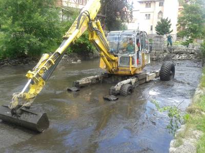 Čistenie a oprava jazierka v St. Smokovci - TANAP